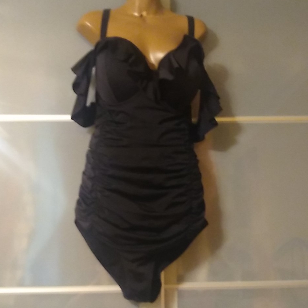TORRID Ruffle Swim Suit - Picture 4 of 5